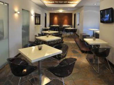 Gefyri Hotel Коница Екстериор снимка